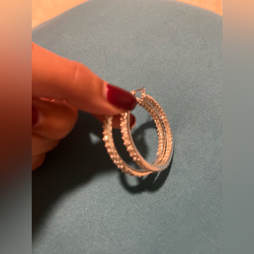 ✨Silver Hoops✨ - Picture 4 of 5
